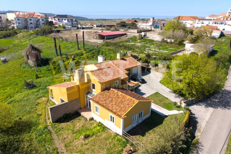 Moradia T6 para Venda em Encarnação Foto 2