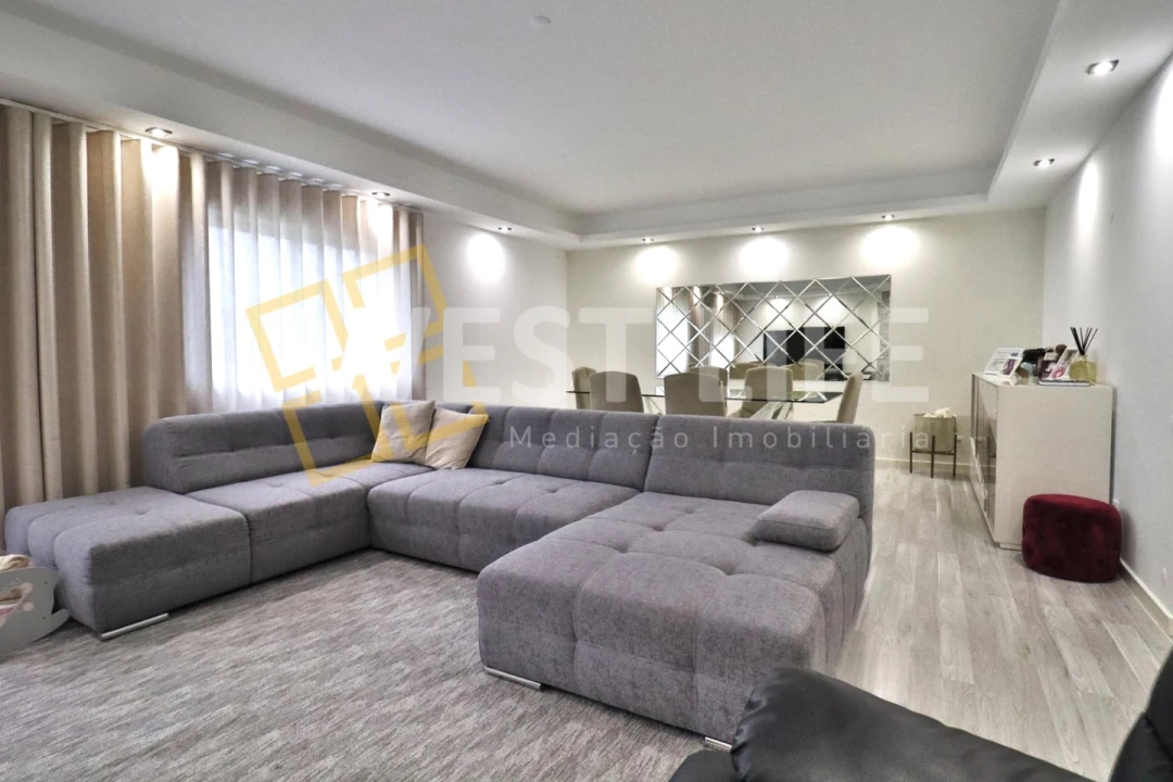 Apartamento T3 para Venda em Malveira e São Miguel de Alcainça Foto 2