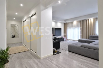 Apartamento T3 para Venda em Malveira e São Miguel de Alcainça