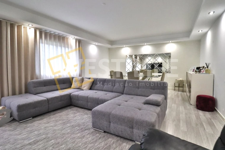 Apartamento T3 para Venda em Malveira e São Miguel de Alcainça Foto 2