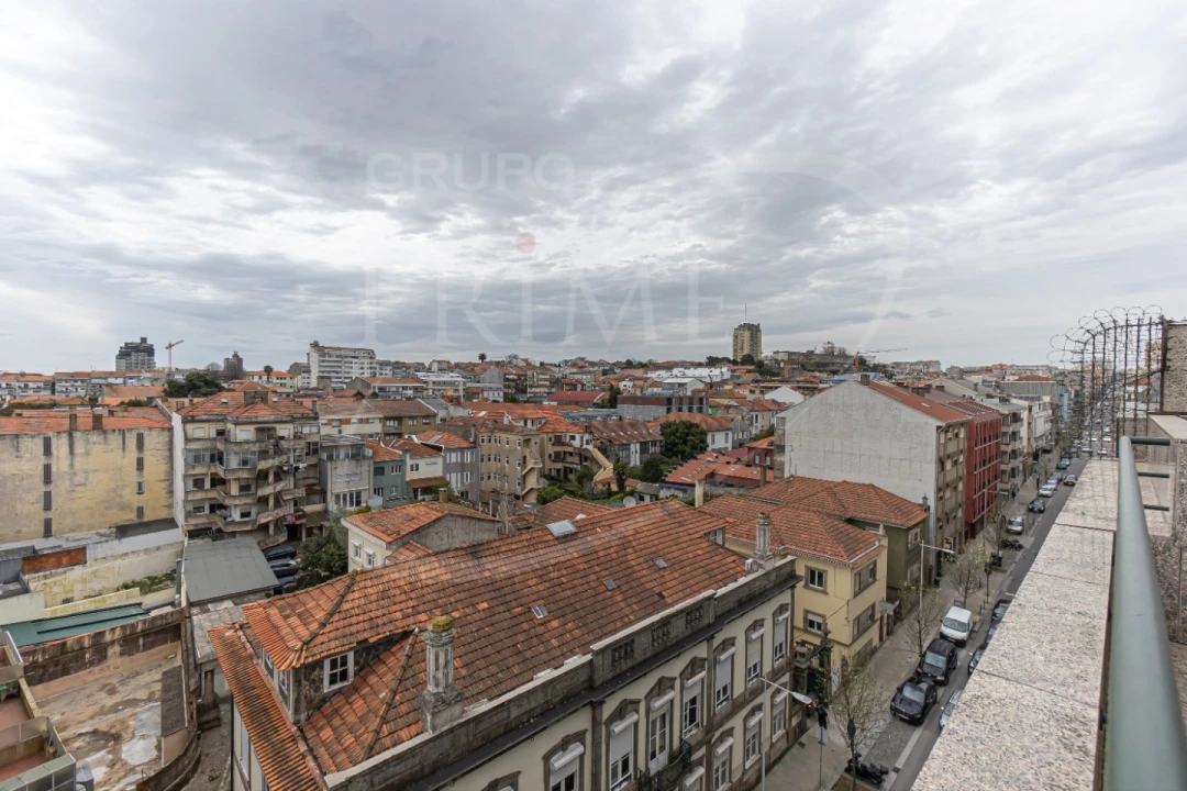 Apartamento T4 para Venda em Bonfim Foto 1