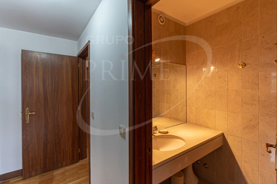 Apartamento T4 para Venda em Bonfim Foto 21