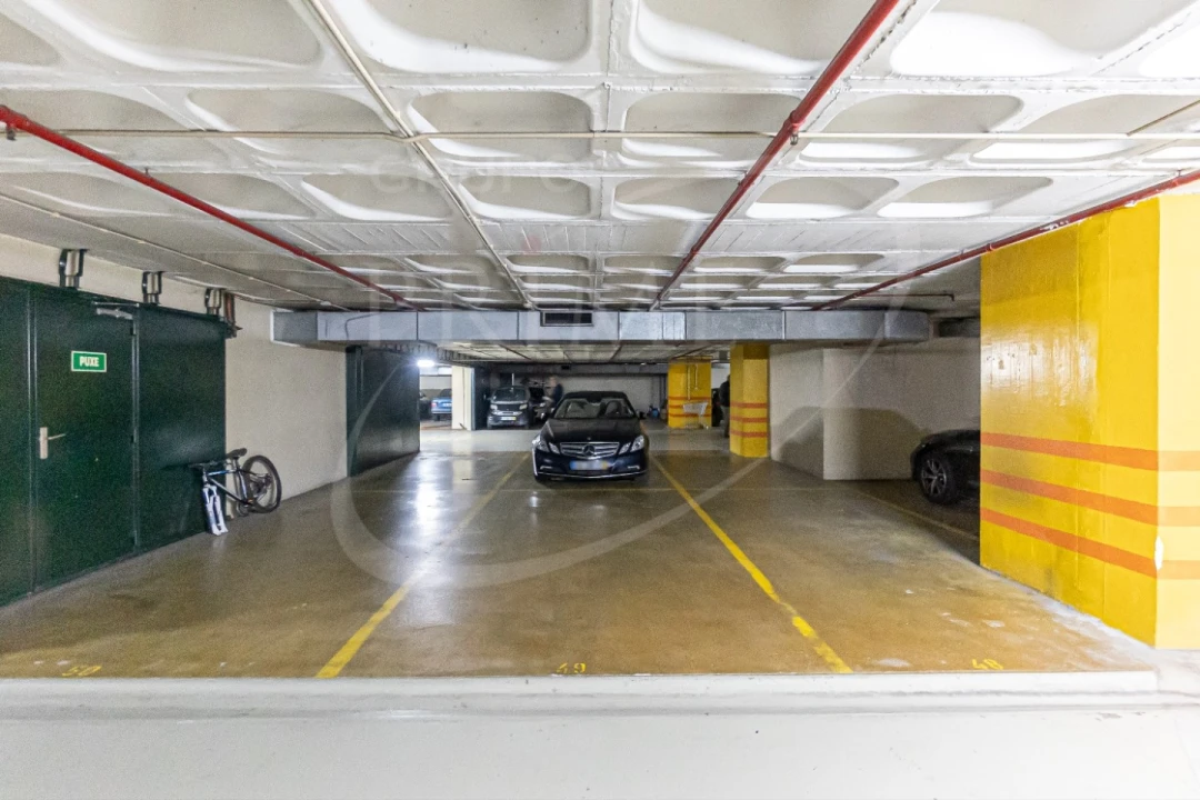 Apartamento T4 para Venda em Bonfim Foto 32