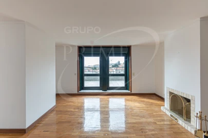 Apartamento T4 para Venda em Bonfim