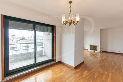 Apartamento T4 para Venda em Bonfim