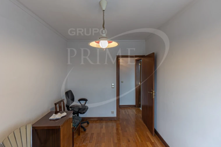 Apartamento T4 para Venda em Bonfim Foto 23