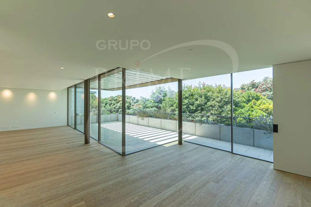 Apartamento T4 para Venda em Aldoar, Foz do Douro e Nevogilde Foto 3