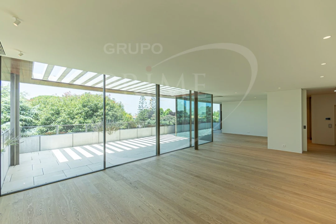 Apartamento T4 para Venda em Aldoar, Foz do Douro e Nevogilde Foto 9