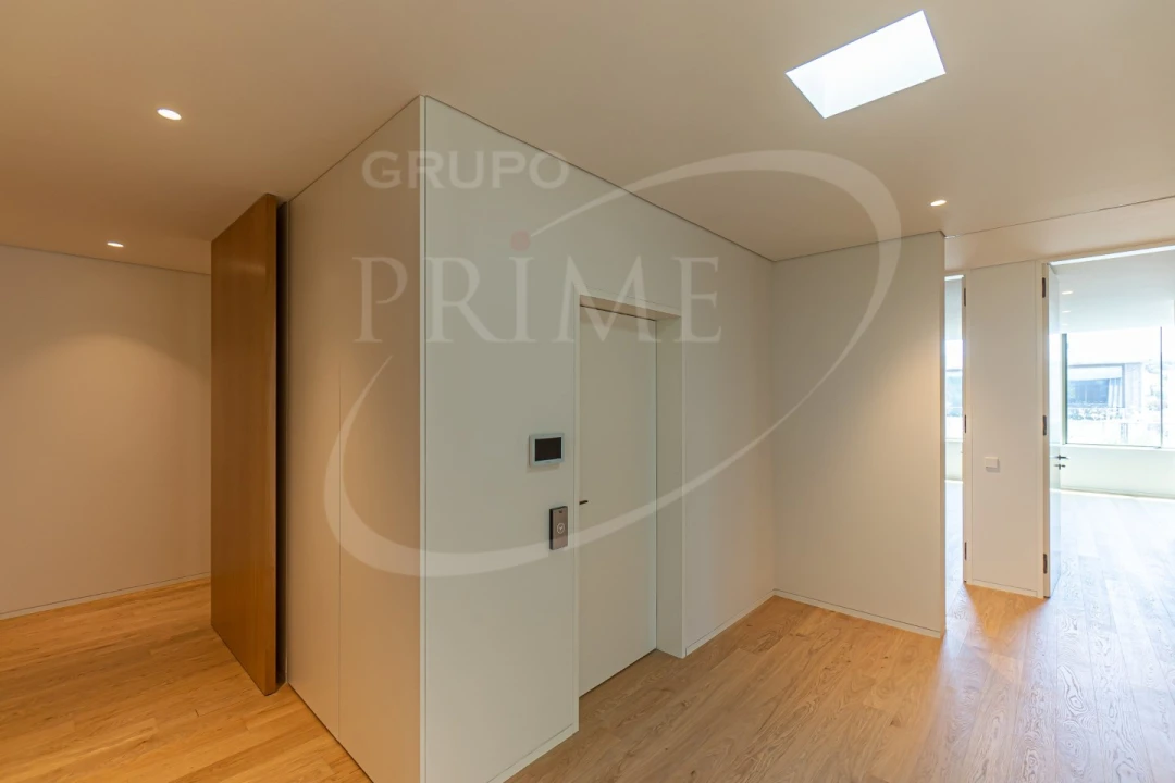 Apartamento T4 para Venda em Aldoar, Foz do Douro e Nevogilde Foto 22