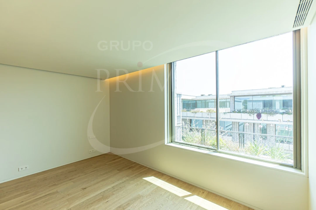 Apartamento T4 para Venda em Aldoar, Foz do Douro e Nevogilde Foto 26