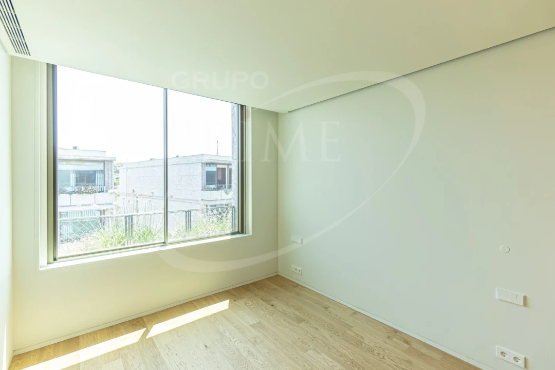 Apartamento T4 para Venda em Aldoar, Foz do Douro e Nevogilde Foto 31