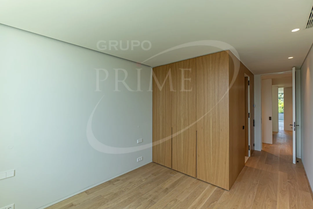 Apartamento T4 para Venda em Aldoar, Foz do Douro e Nevogilde Foto 32