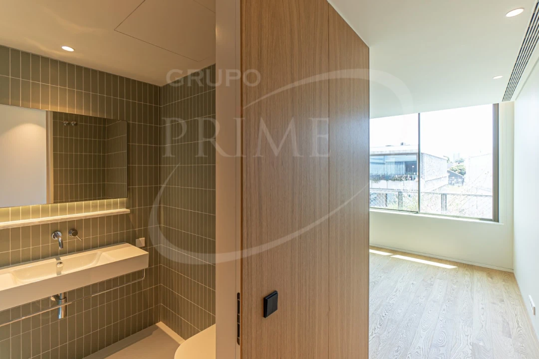 Apartamento T4 para Venda em Aldoar, Foz do Douro e Nevogilde Foto 34