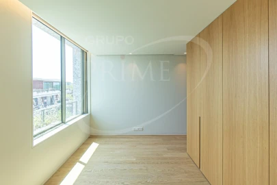 Apartamento T4 para Venda em Aldoar, Foz do Douro e Nevogilde