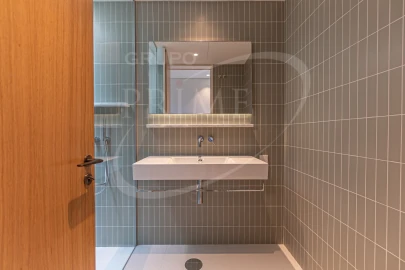 Apartamento T4 para Venda em Aldoar, Foz do Douro e Nevogilde