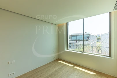 Apartamento T4 para Venda em Aldoar, Foz do Douro e Nevogilde