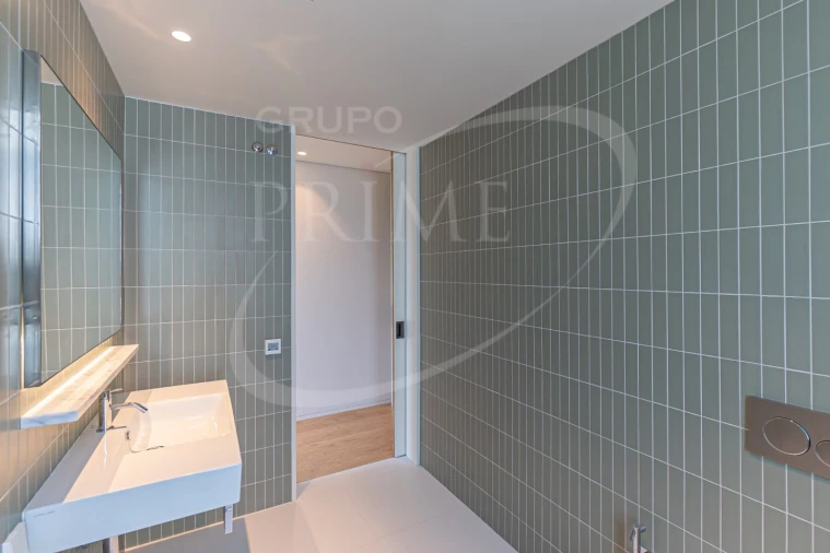 Apartamento T4 para Venda em Aldoar, Foz do Douro e Nevogilde Foto 25