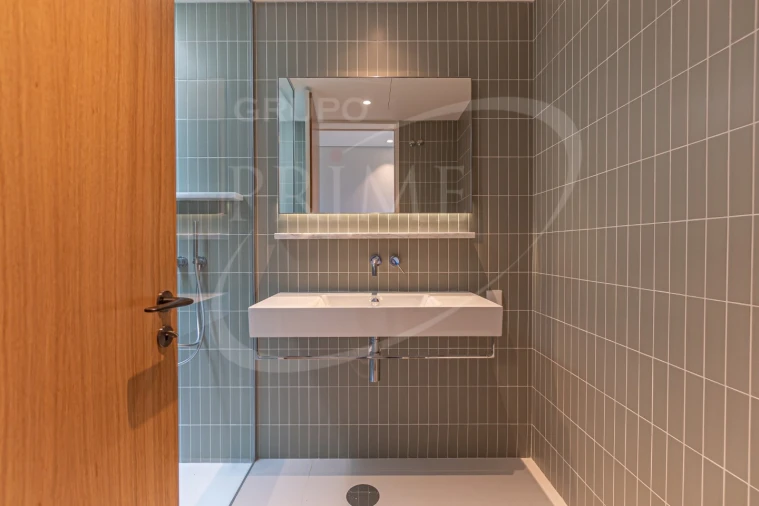 Apartamento T4 para Venda em Aldoar, Foz do Douro e Nevogilde Foto 35