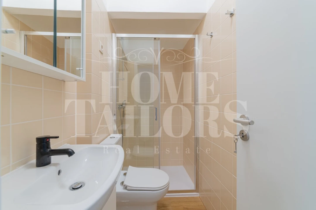 Apartamento T1 para Arrendamento em São Vicente Foto 4