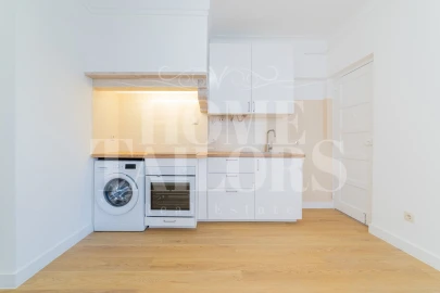 Apartamento T1 para Arrendamento em São Vicente