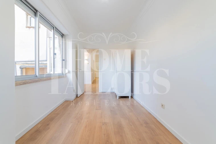 Apartamento T1 para Arrendamento em São Vicente Foto 18