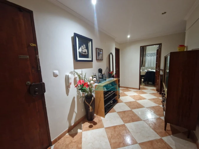 Apartamento T3 para Venda em Amora Foto 3