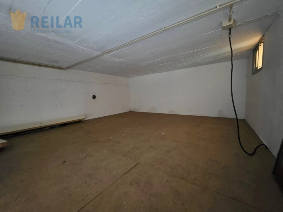 Garagem para Venda em Alverca do Ribatejo e Sobralinho Foto 5