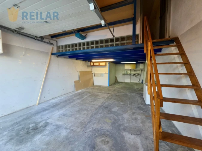 Garagem para Venda em Alverca do Ribatejo e Sobralinho Foto 11