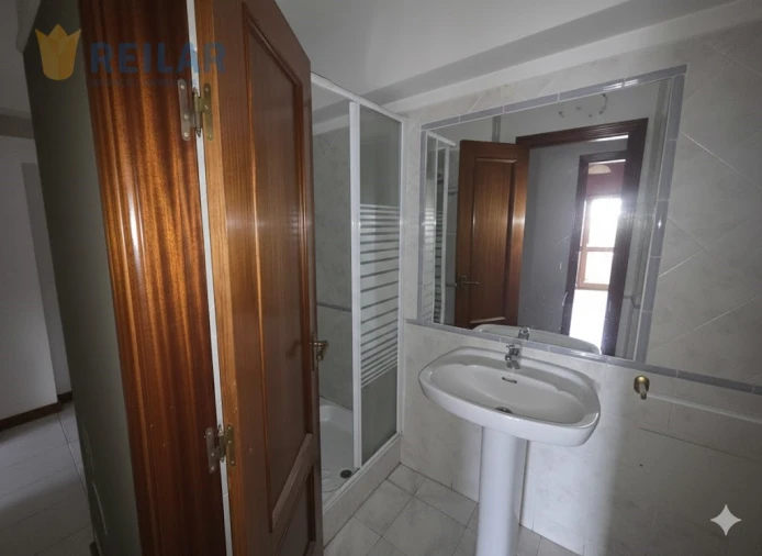 Apartamento T3 para Venda em Carregado e Cadafais Foto 11