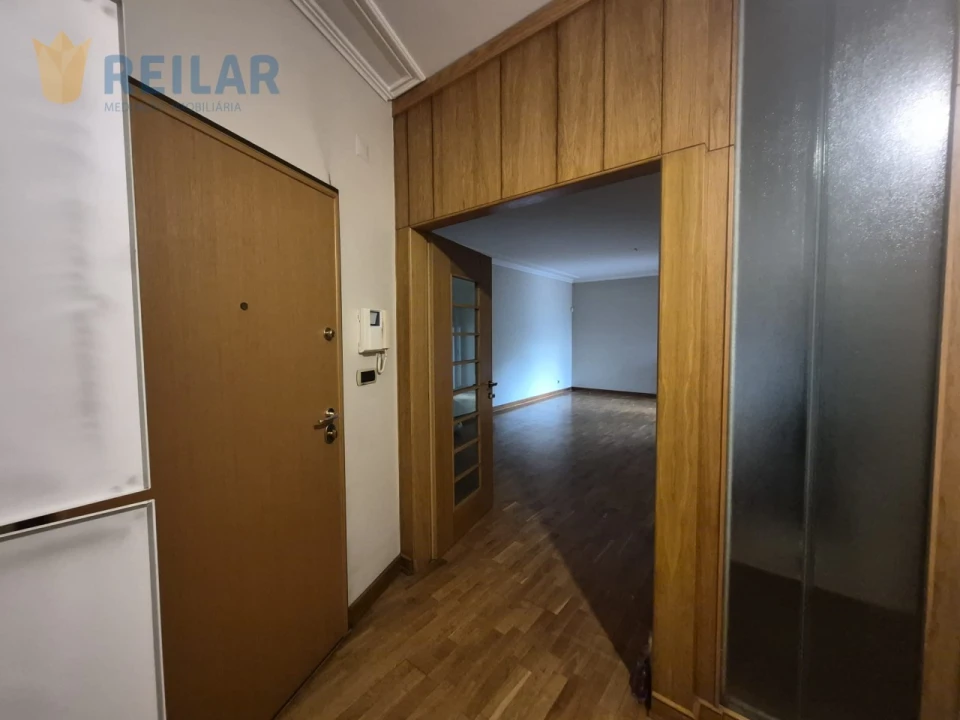 Apartamento T2 para Venda em Vila Franca de Xira Foto 8