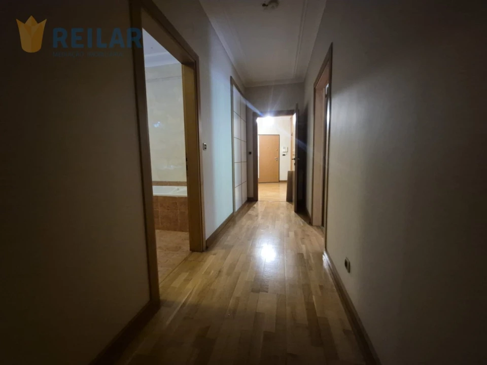 Apartamento T2 para Venda em Vila Franca de Xira Foto 10