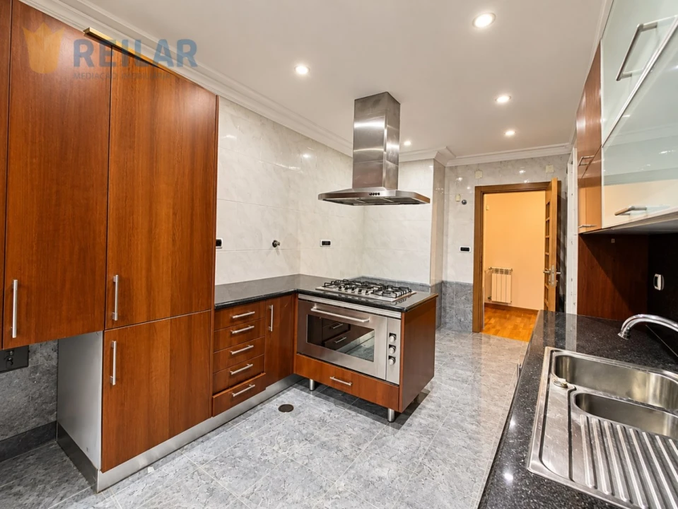 Apartamento T2 para Venda em Vila Franca de Xira Foto 5
