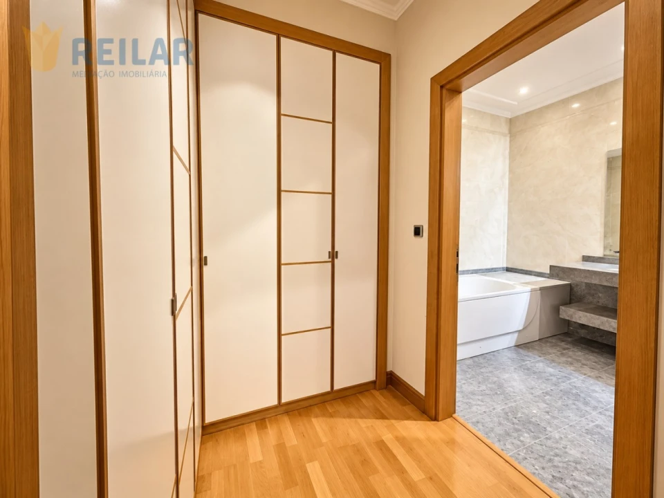 Apartamento T2 para Venda em Vila Franca de Xira Foto 14