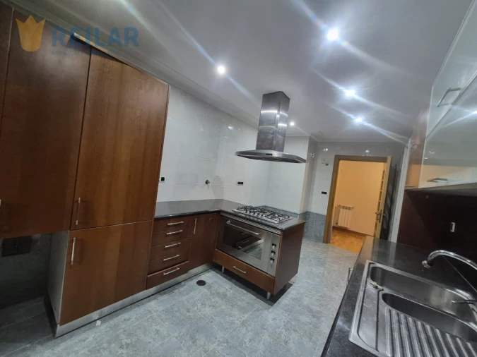 Apartamento T2 para Venda em Vila Franca de Xira Foto 5