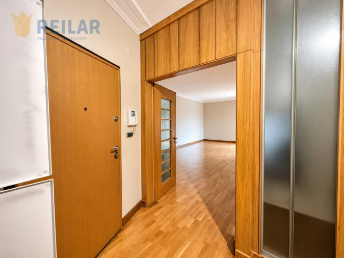 Apartamento T2 para Venda em Vila Franca de Xira Foto 8
