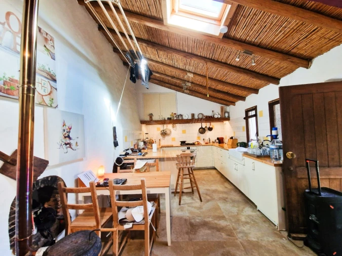 Moradia T5 para Venda em Santa Catarina da Fonte do Bispo Foto 7