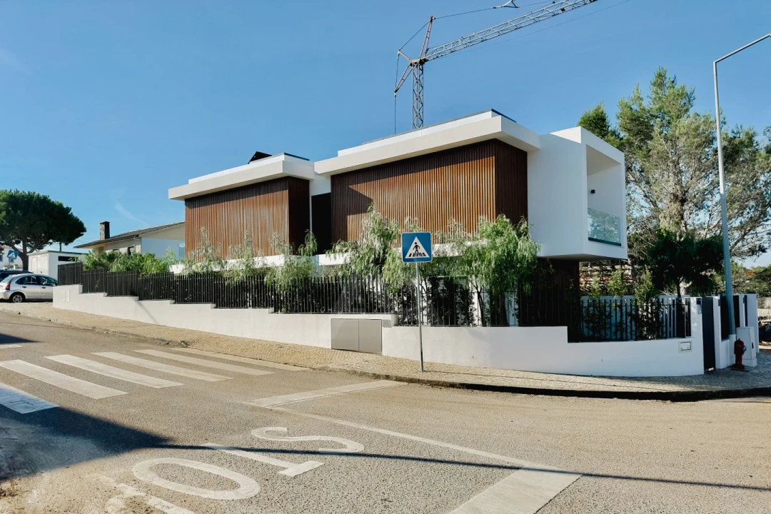 Moradia T3 para Arrendamento em Cascais e Estoril Foto 32