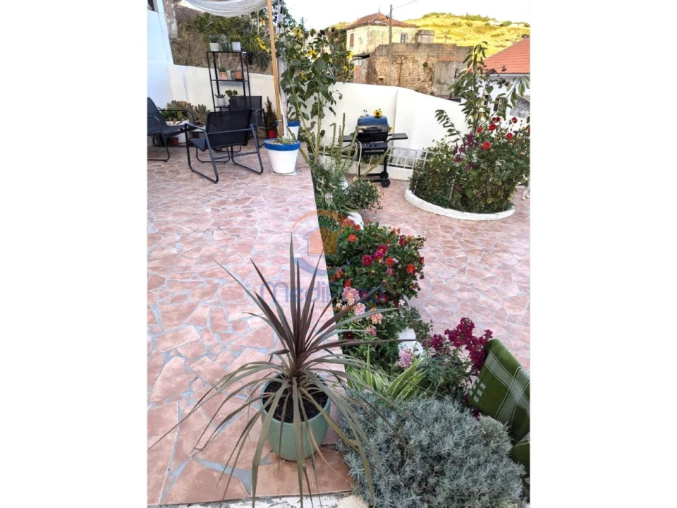 Moradia T2 para Venda em Carvoeira e Carmões Foto 27