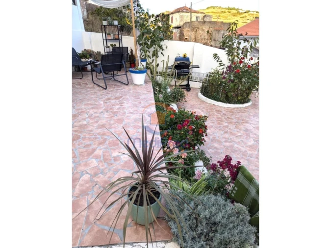 Moradia T2 para Venda em Carvoeira e Carmões Foto 27