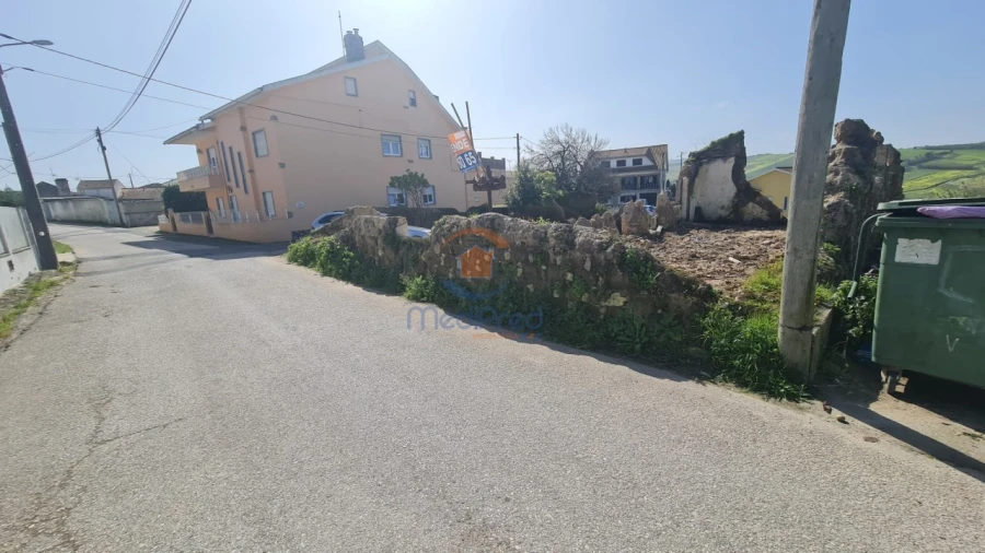 Moradia T3 para Venda em Ventosa Foto 10