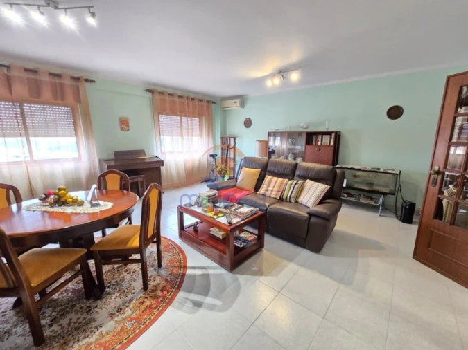 Apartamento T3 para Venda em Odivelas