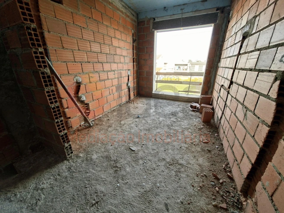 Moradia T4 para Venda em Fernao Ferro Foto 17