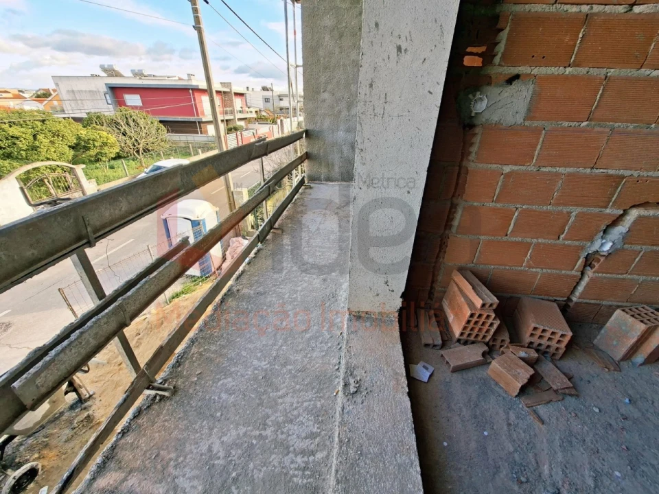 Moradia T4 para Venda em Fernao Ferro Foto 17