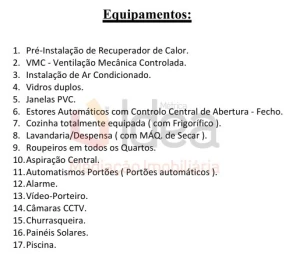 Moradia T4 para Venda em Fernao Ferro