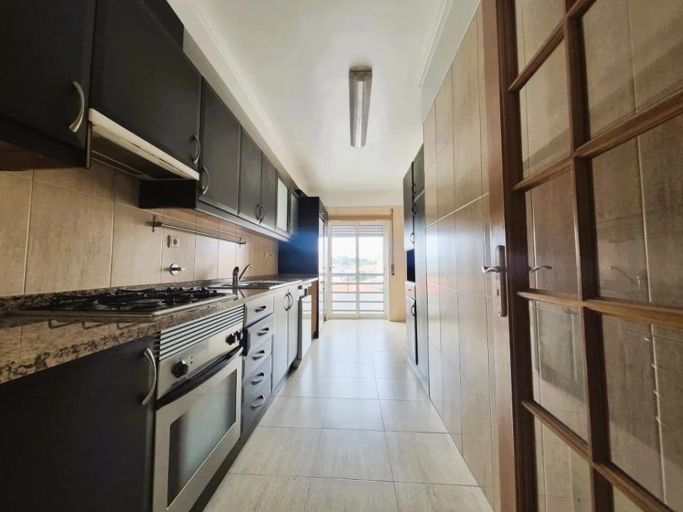 Apartamento T2 para Venda em Laranjeiro e Feijó Foto 6