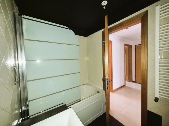 Apartamento T2 para Venda em Laranjeiro e Feijó Foto 20