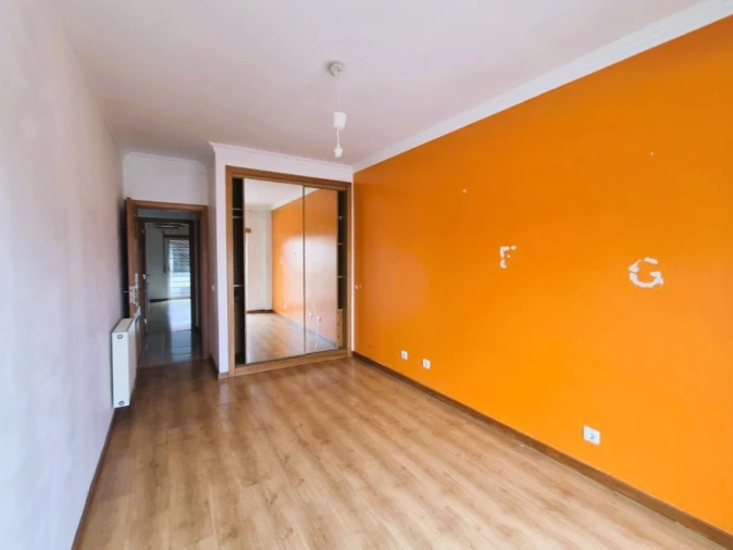 Apartamento T2 para Venda em Laranjeiro e Feijó Foto 22