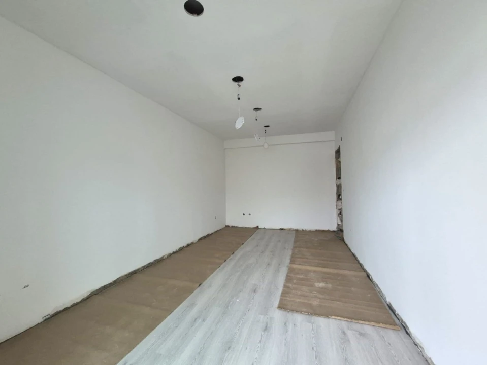 Apartamento T3 para Venda em Amora Foto 3