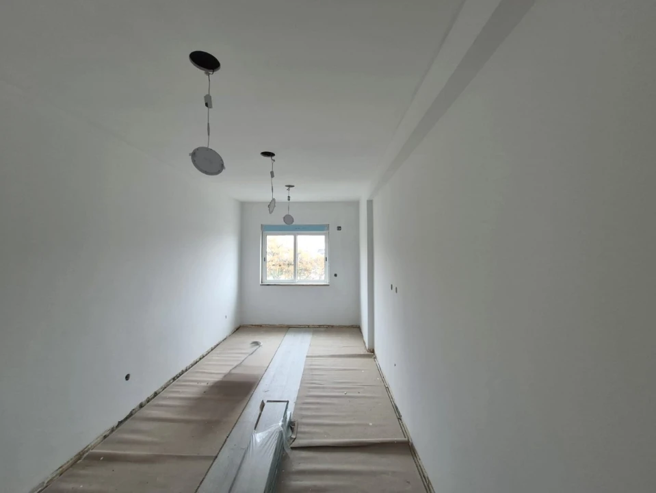 Apartamento T3 para Venda em Amora Foto 9