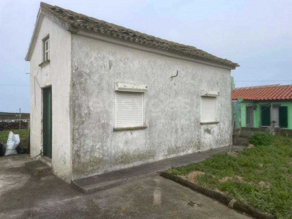 Moradia T2 para Venda em Vila Nova Foto 11